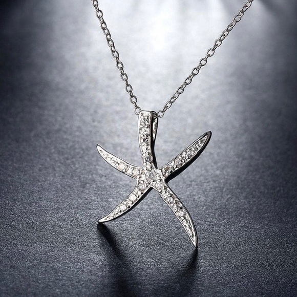 Panache Boutique Jewelry - NWT!Stunning Crystal White Gold Starfish Necklace!